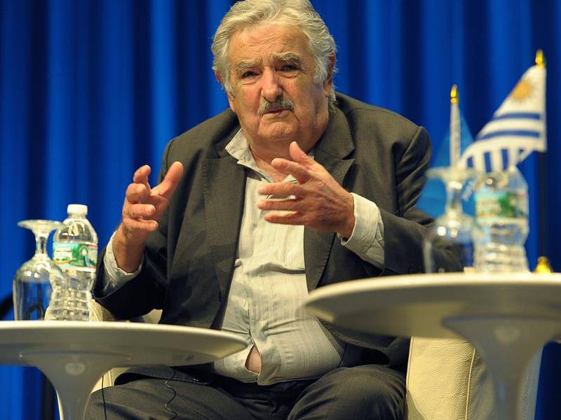 Mujica: &quot;No soy Mandela. Soy Pepe, un chico de barrio. Me tocó este partido&quot;