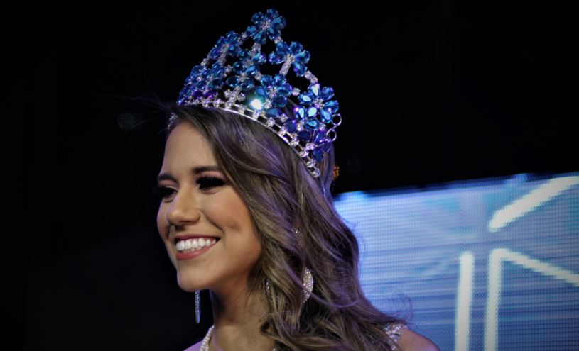 Karime Borja Ansaldo es la nueva Reina de Guayaquil