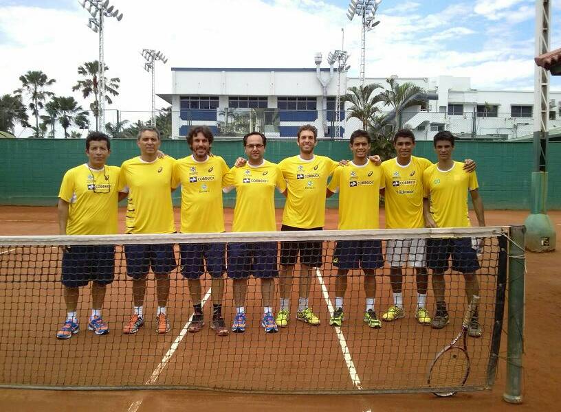 Equipo Copa Davis de Brasil entrena en Guayaquil