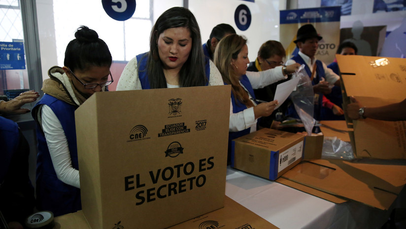 Ecuador y la OEA garantizarán el trabajo de la misión electoral para la Consulta