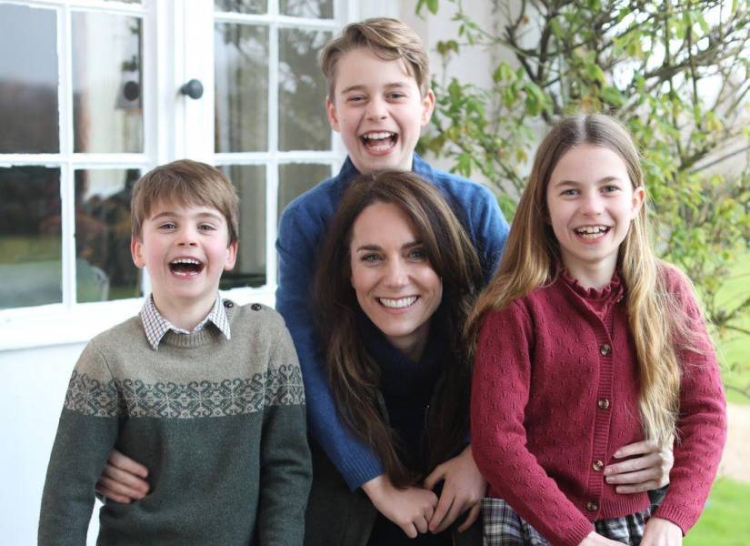 Kate Middleton con sus hijos.