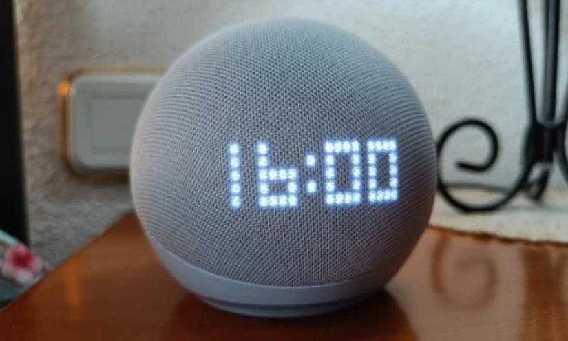 Los dispositivos Alexa también tienen la función de decir la hora si el usuario se la pide.