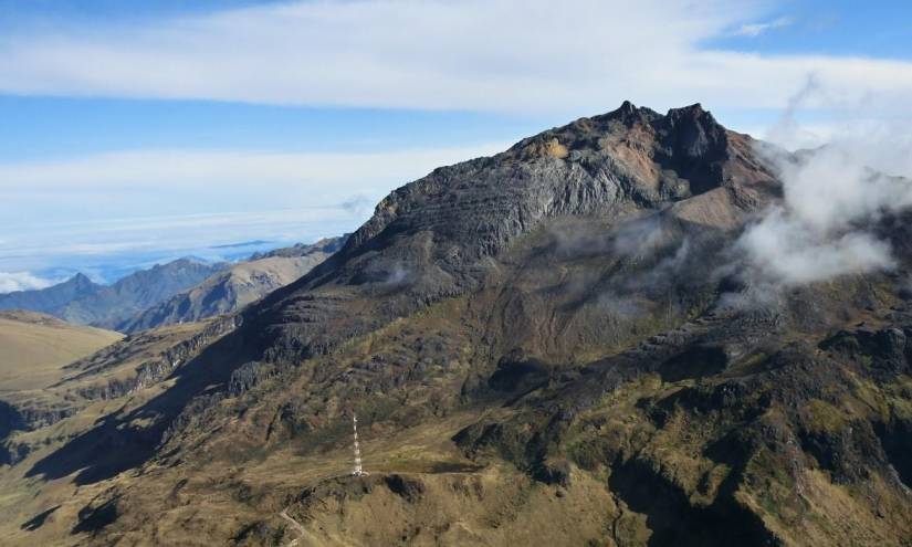 Volcán Chiles, ubicado en la frontera entre Ecuador y Colombia.