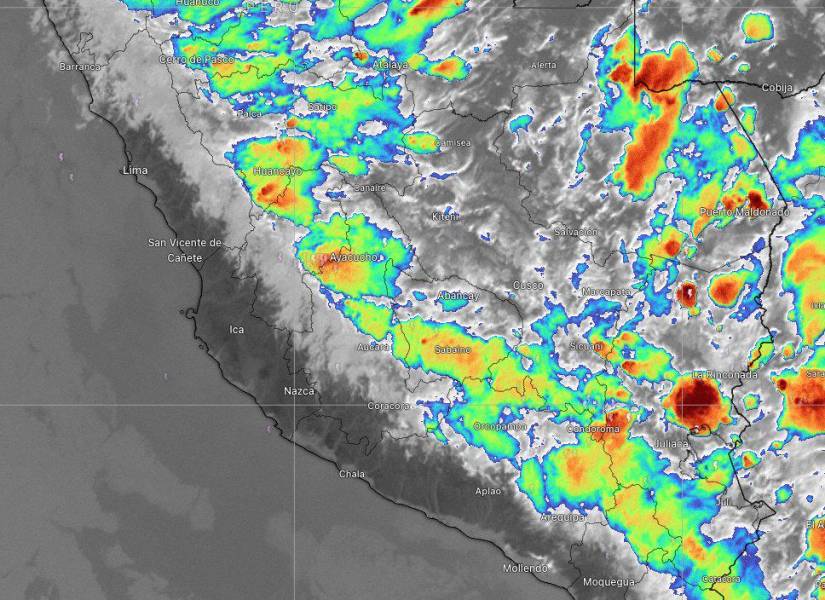 Proyección de las precipitaciones sobre la costa sur del Perú.