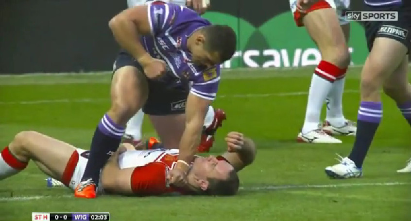 (VIDEO) Indignación en Inglaterra por agresión en partido de rugby