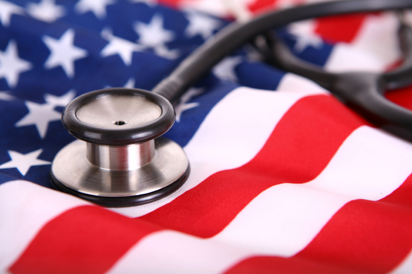 Senadores republicanos lanzan nuevo proyecto de reforma de salud en EE.UU.