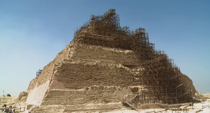 Polémica en Egipto sobre delicado estado de una de sus pirámides