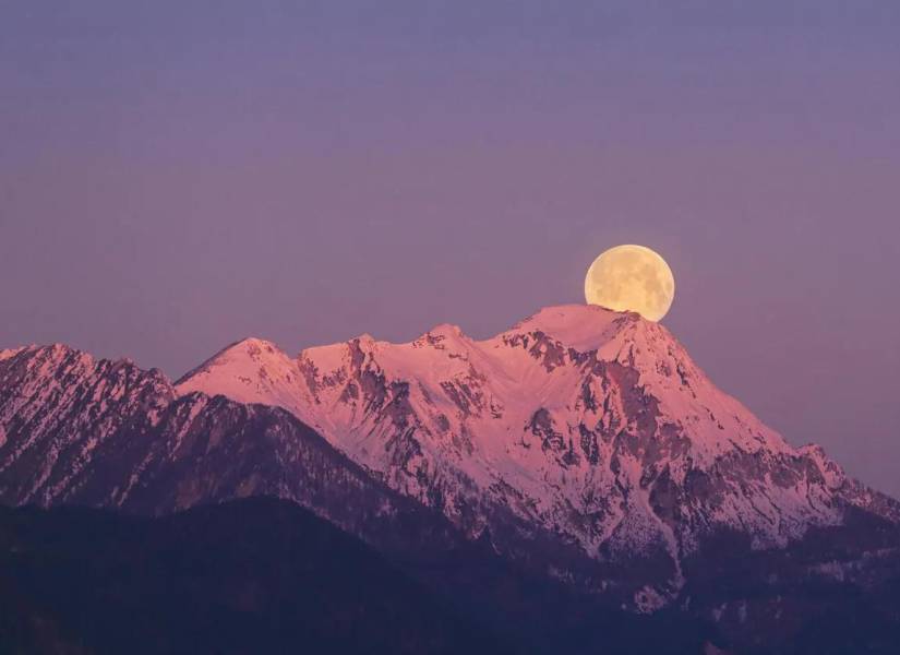 Imagen referencial de una Luna de Nieve.
