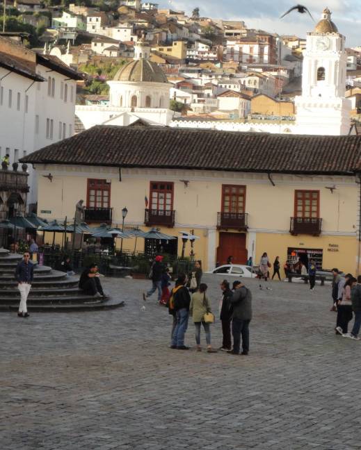 Plaza de San Francisco en el Centro Histórico de Quito.