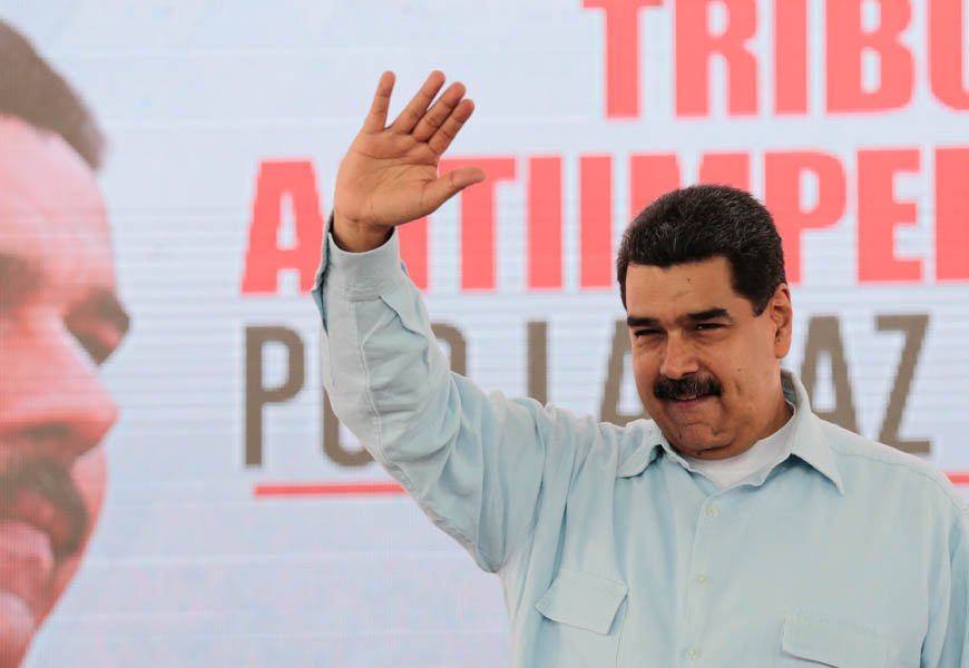Nicolás Maduro celebra retiro de Venezuela de la OEA