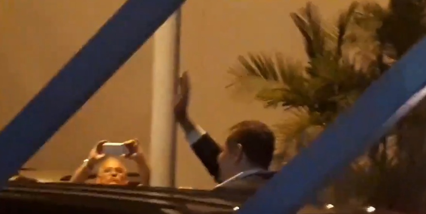 Expresidente Rafael Correa arribó a terminal aérea privada de Guayaquil