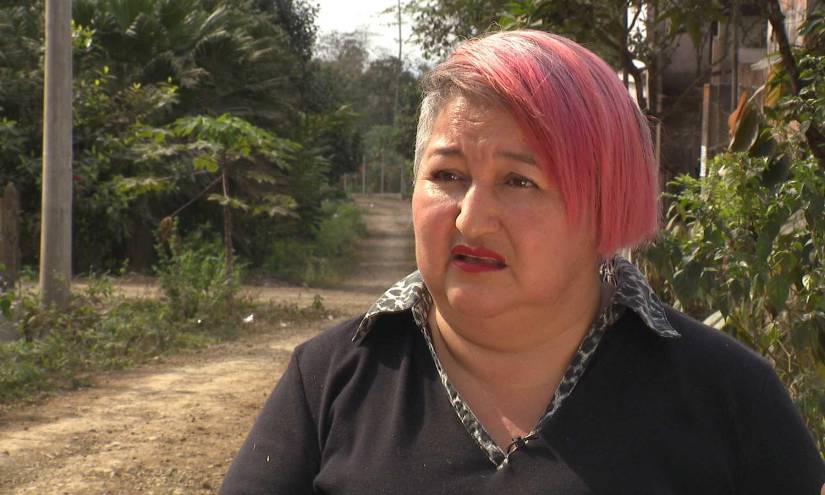 Mercy Rodas vive en una pequeña comunidad en el cantón La Troncal, Cañar. Las deficiencias del sistema de salud en su zona han originado que no se pueda atender de forma adecuada el cáncer de mama que padece