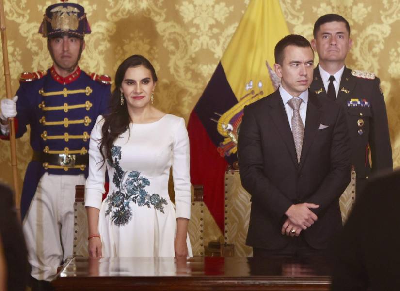 El presidente Daniel Noboa y la vicepresidenta Verónica Abad, en el Palacio de Carondelet, en la posesión del gabinete minesterial.