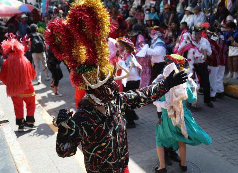 La Diablada pillareña volvió a las calles para celebrar Año Nuevo