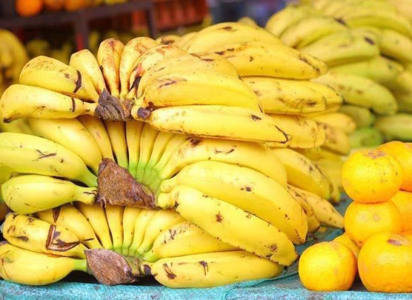 Los plátanos deben ser consumidos con moderación por personas diabéticas.