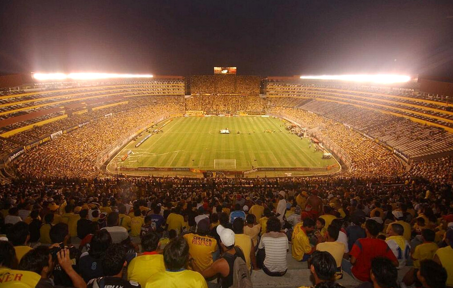 El Monumental podría ser el segundo estadio sin mallas en Ecuador