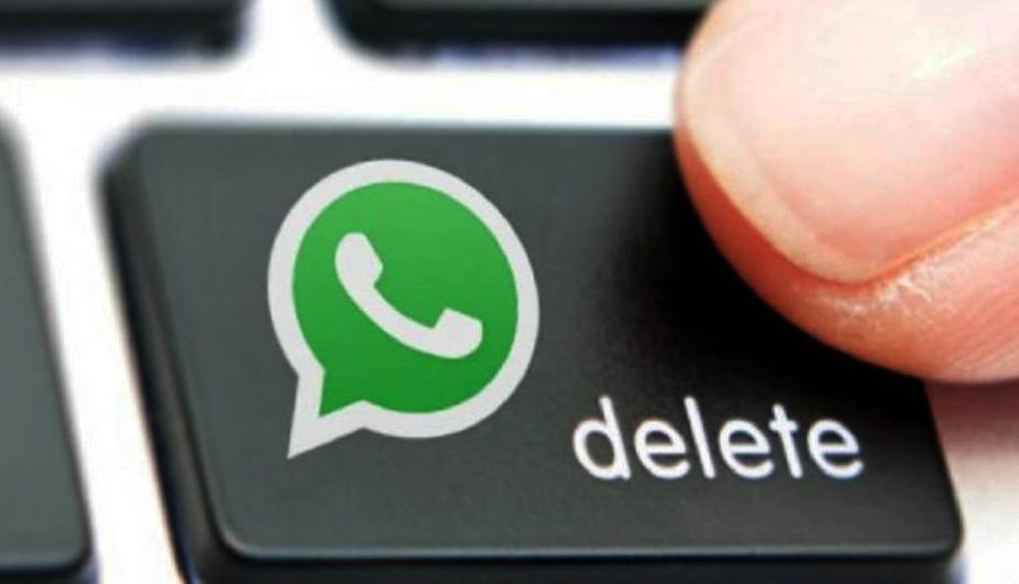 El truco para enviar mensajes de WhatsApp que se autodestruyen