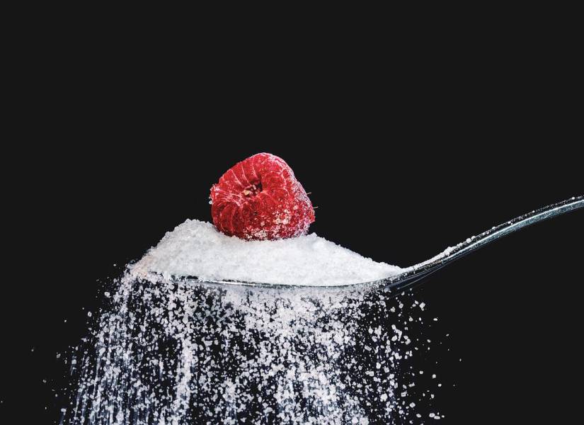 Los azúcares refinados son un factor de riesgo para la obesidad y la diabetes.
