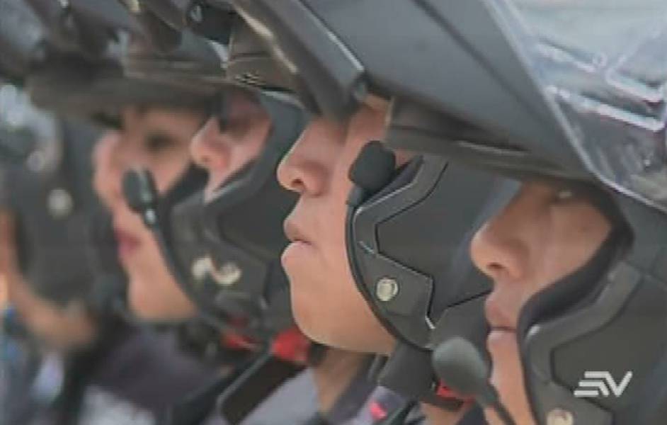 Más de 15 mil aspirantes para cupo de 150 policías en Quito