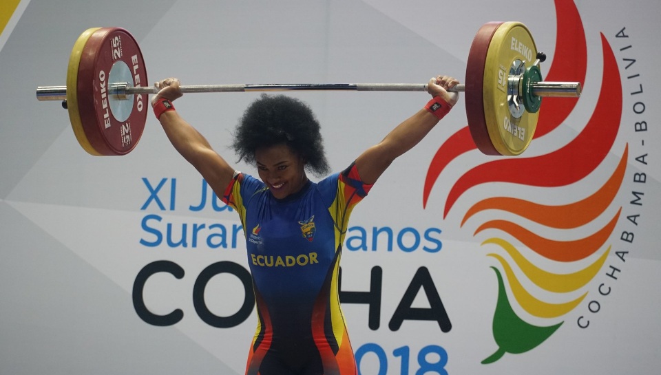 Tamara Salazar logra medalla de plata y bronce para Ecuador