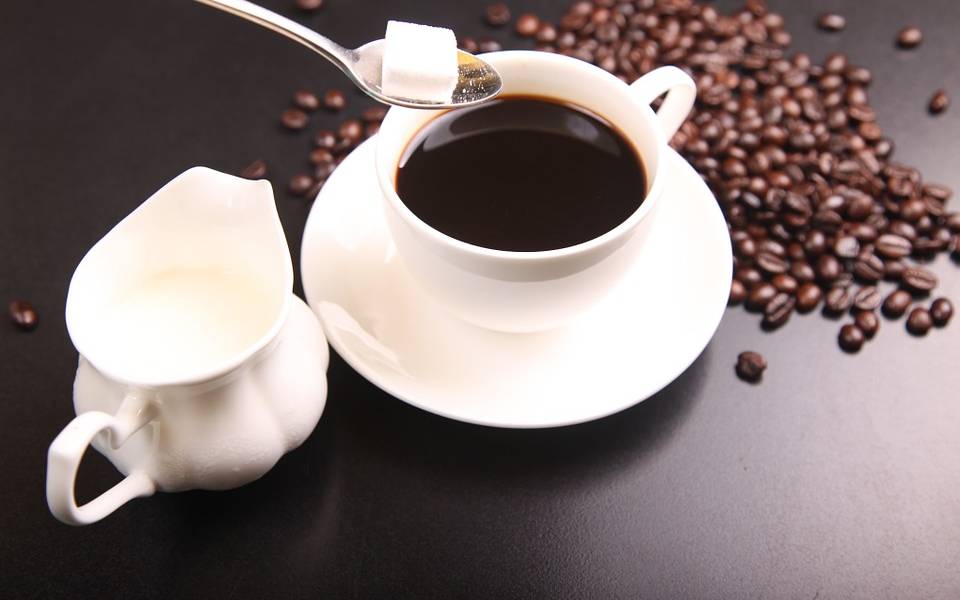 Estudio sostiene que 3 tazas de café al día son buenas para la salud