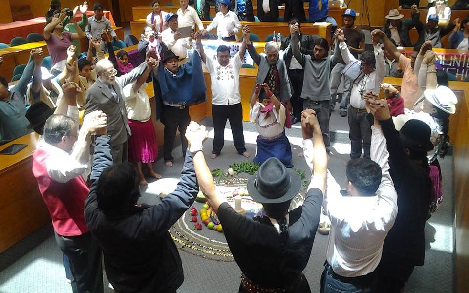 La Ecuarunari se declara en desobediencia civil