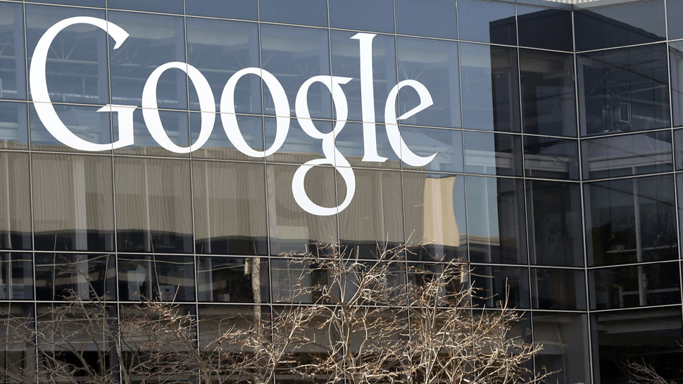 Registran oficinas de Google en París en investigación por fraude fiscal