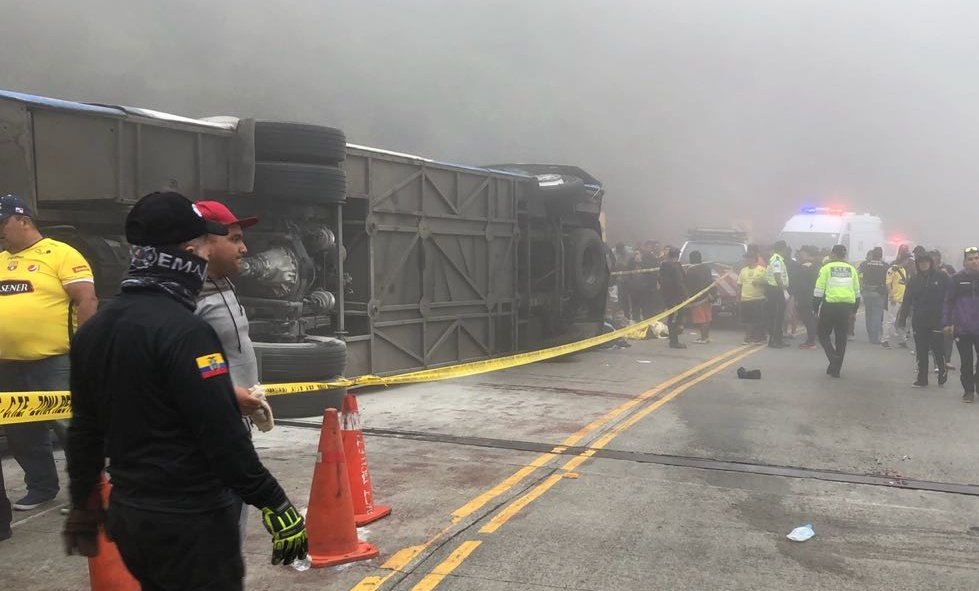 12 fallecidos tras accidente de bus con hinchas del BSC