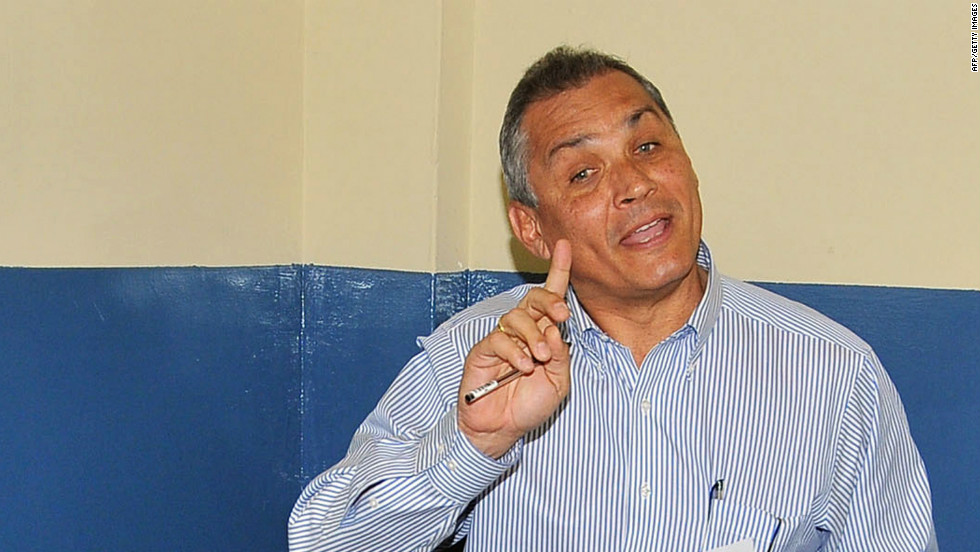 Fabricio Correa ratifica que no suscribió contratos con el Estado en gobierno anterior