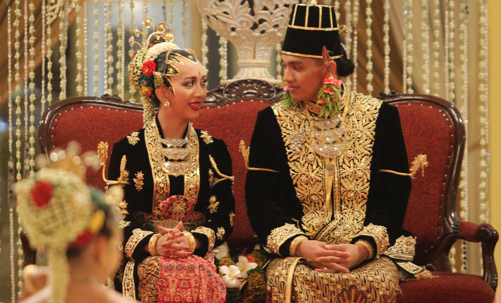 Los funcionarios indonesios tendrán que pagar para tomar más de una esposa