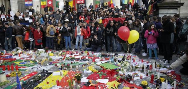 BRUSELAS, Bélgica.- El último balance oficial es de 31 muertos y 270 heridos, muchos de ellos en estado grave. Foto: AFP