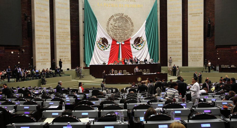 Partido oficialista de México busca despenalizar aborto