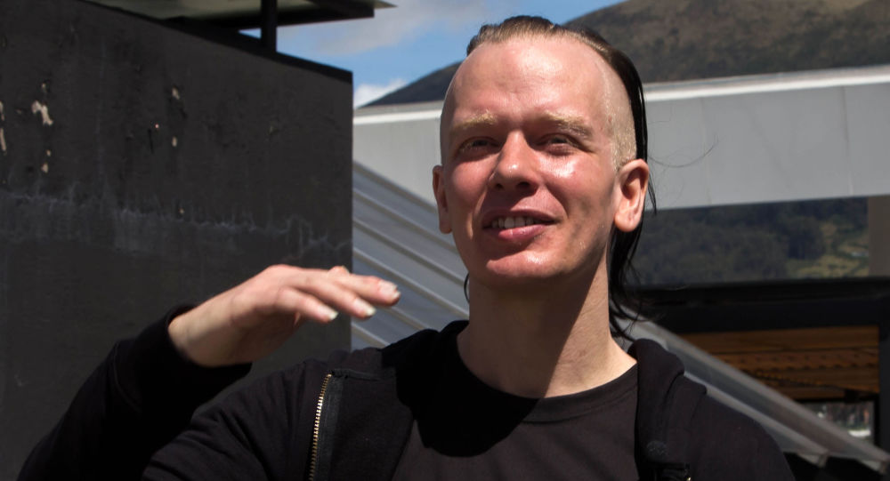 AI denuncia irregularidades en el caso de Ola Bini