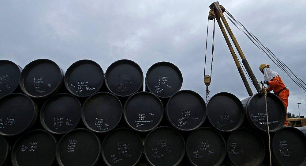 Barril de petróleo está considerado en $51 para 2020
