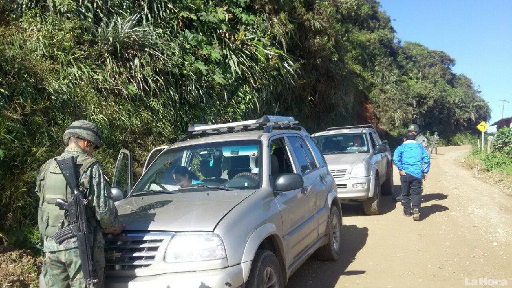 Ejército ecuatoriano redobla seguridad en frontera con Colombia