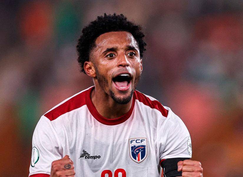 Los jugadores de Cabo Verde son conocido como los Tiburones Azules.