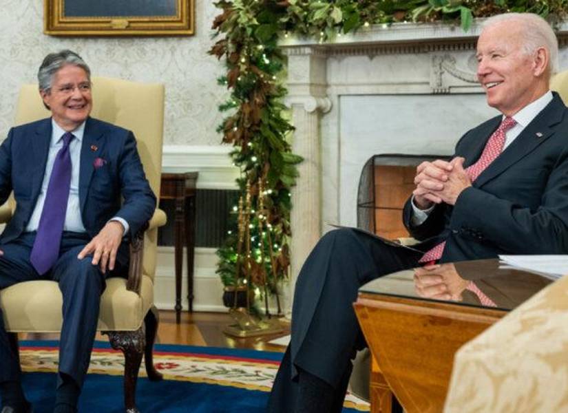 Lasso en la reunión con Joe Biden.