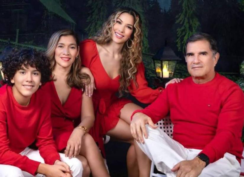 La familia Caramelo como la presentadora los ha denominado en Instagram