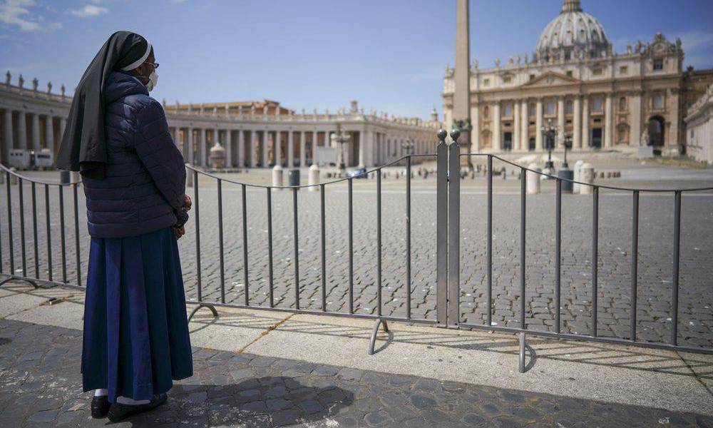El Vaticano suspenderá el sueldo a empleados que no presenten carnet de vacunación