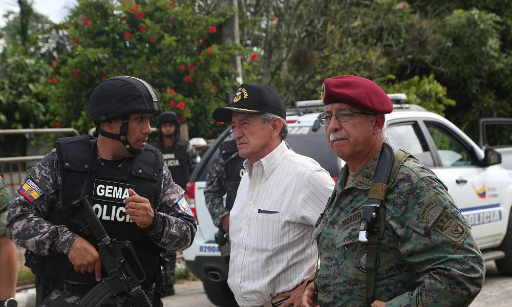 Comandante del Ejército anuncia reestructuraciones