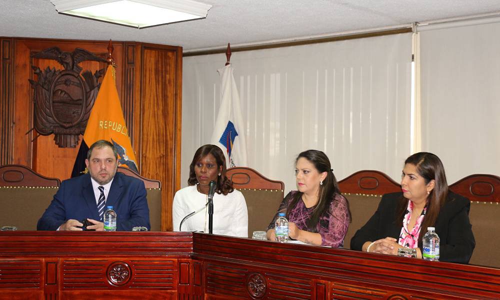 Corte Constitucional recibió documentación de solicitud de juicio político a Jorge Glas