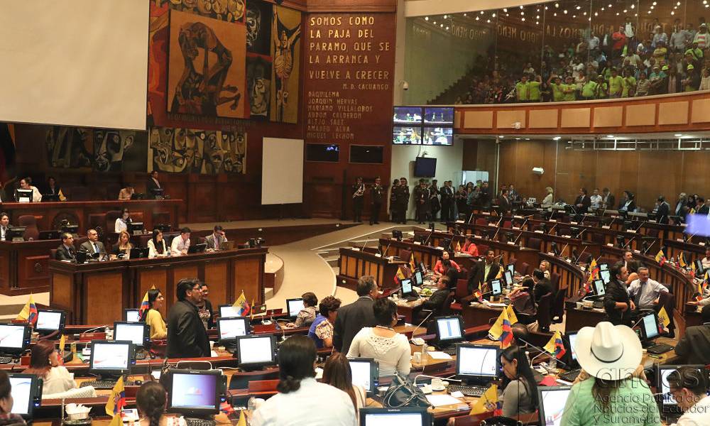 Asambleístas niegan reparto mencionado en audio