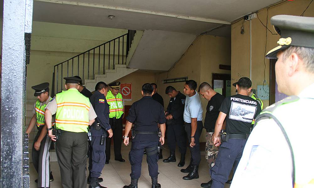 Guías penitenciarios denuncian amenazas de bandas