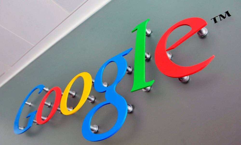 Google celebra diez años en bolsa multiplicando su valor casi trece veces