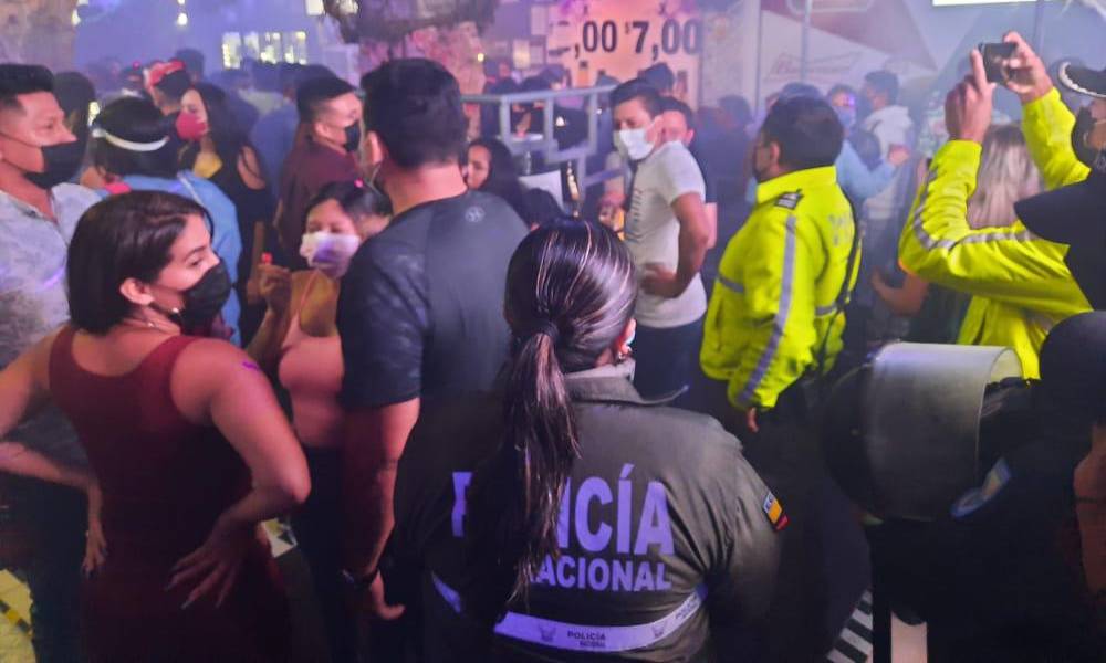 Clausuraron fiesta con 2 mil personas en Samborondón en pleno feriado