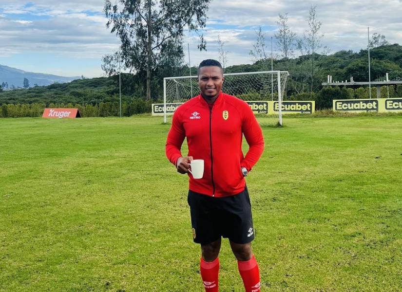 Antonio Valencia habló de Segundo Alejandro Castillo.