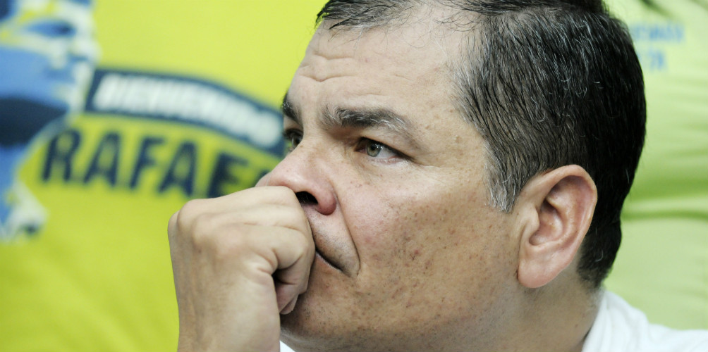 Jueza dicta prisión preventiva contra Rafael Correa