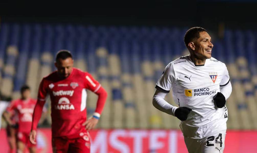 Liga de Quito se mantiene optimista por renovar a Paolo Guerrero pese a especulaciones desde Perú