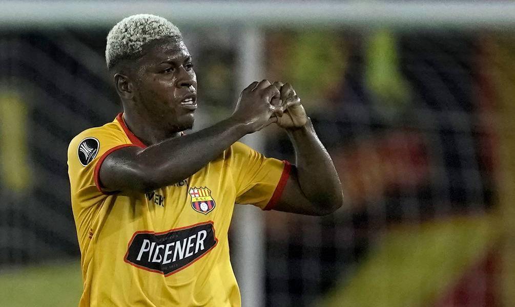 Jorge Célico: Gabriel Cortez responde muy bien de 9