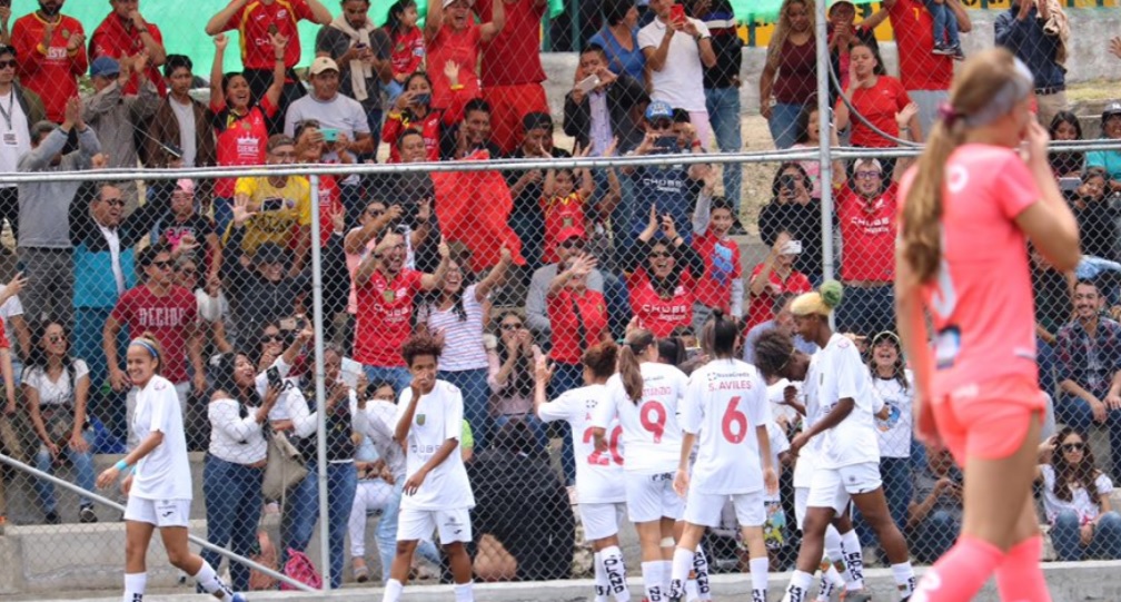 Deportivo Cuenca gana final de ida del fútbol femenino